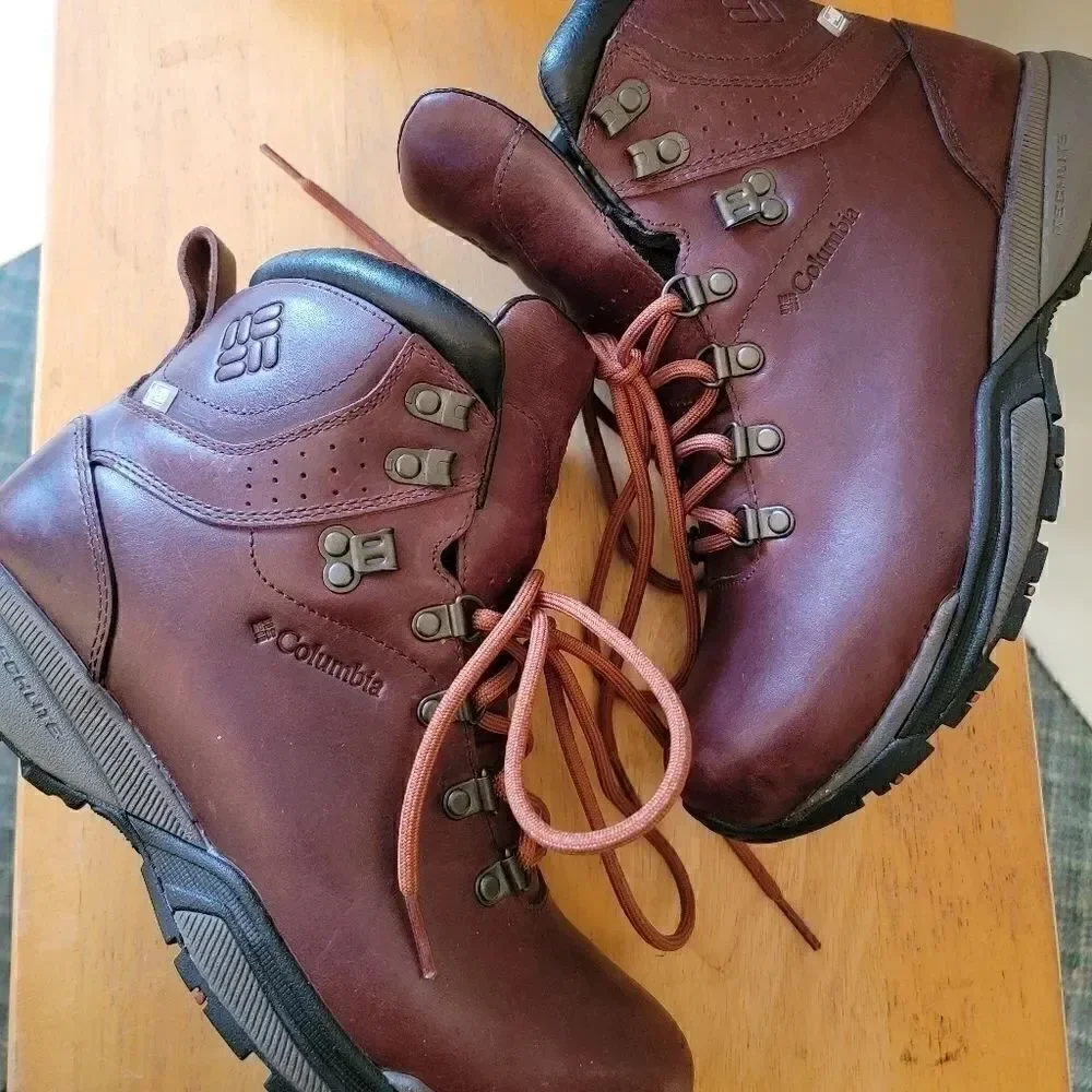 Columbia Combin Outdry waterproof hiking boots